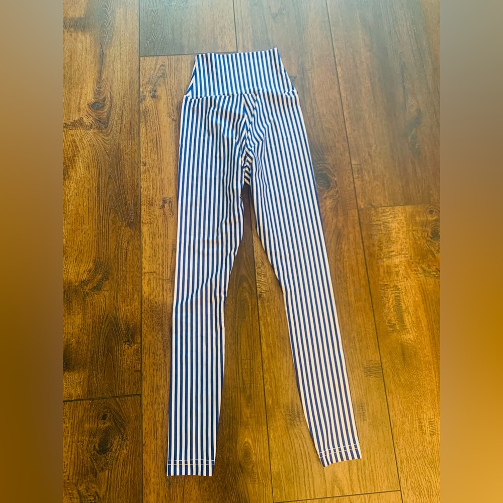 American Apparel navy blue and white striped pants (leggings), size XS 💙